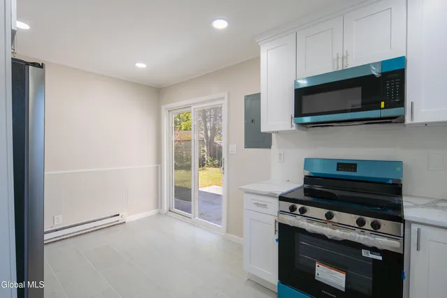 $309,000 | 11 Luella Road, Colonie, NY 12110