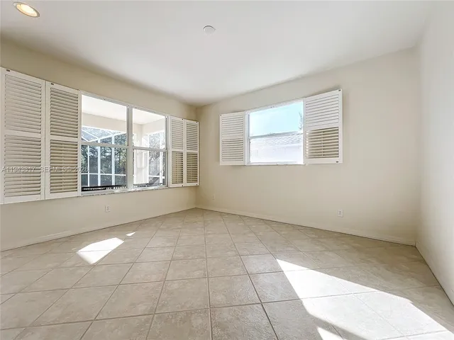 $4,295 | 4874 Sabal Lake Circle, Sarasota, FL 34238