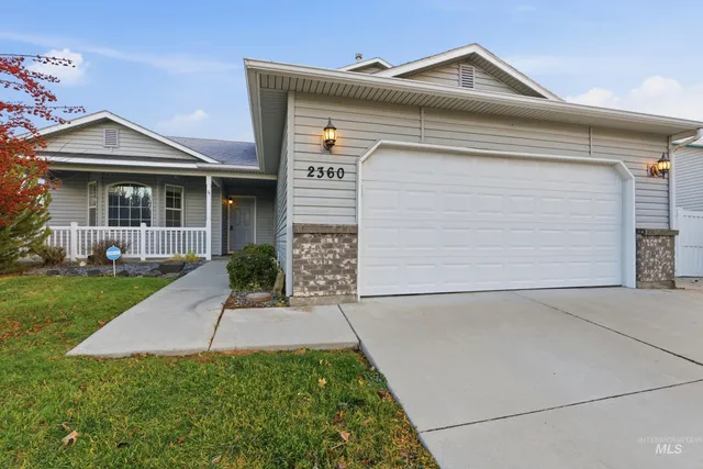 $430,000 | 2360 North Grey Hawk Avenue, Kuna, ID 83634