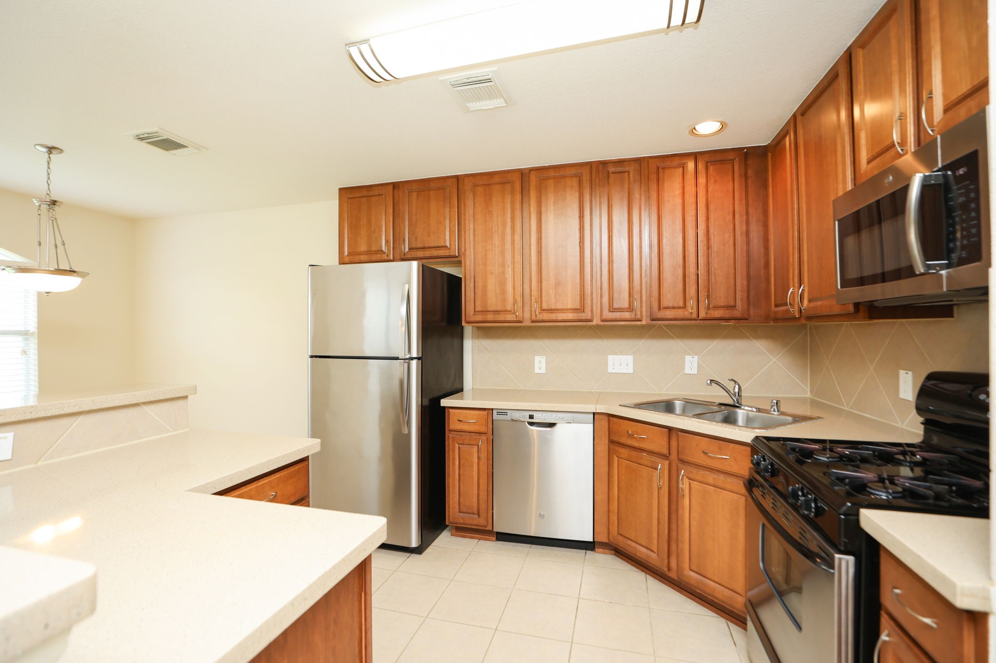 1620 Grable Cove Lane Spring, TX 77379 - Photo 17 of 41 Gallery Image 17