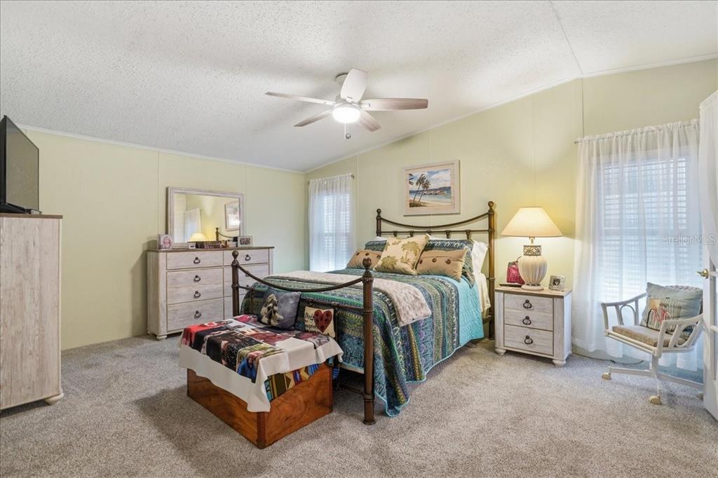1001 Starkey Road, Unit 282 Largo, FL 33771 - Photo 17 of 38