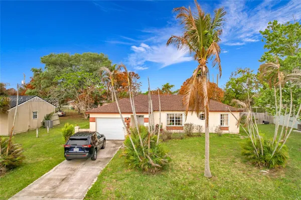 $270,000 | 2538 Southeast Richmond Street, Port St. Lucie, FL 34952