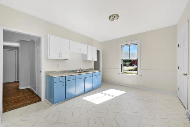 $249,900 | 305 North Lake Avenue, Twin Lakes, WI 53181