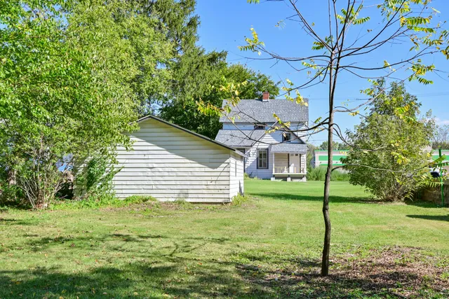 $249,900 | 305 North Lake Avenue, Twin Lakes, WI 53181