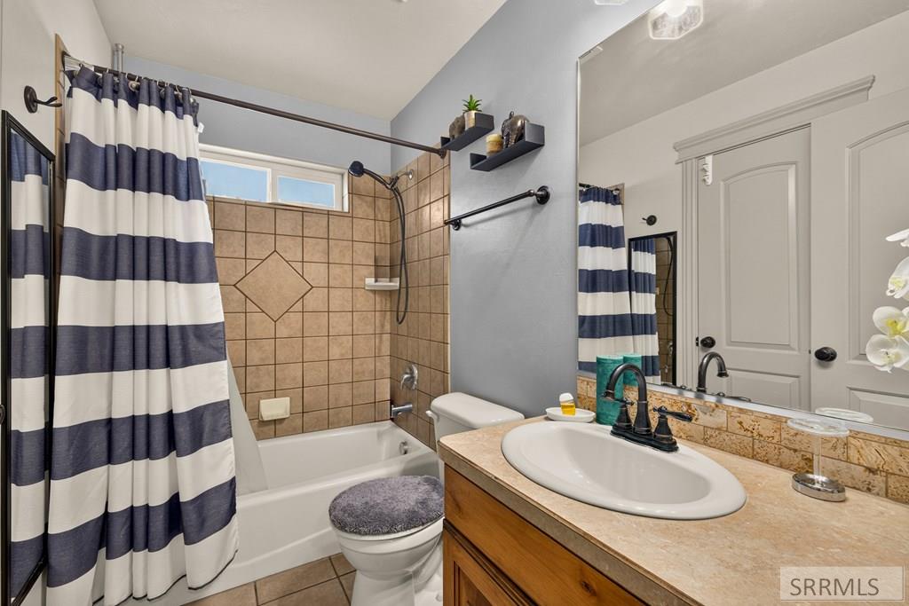 3879 East 12 North Rigby, ID 83442 - Photo 21 of 48 Main Bathroom
