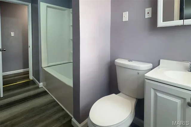 $89,900 | 860 St Bartholomew Drive, Cahokia, IL 62206