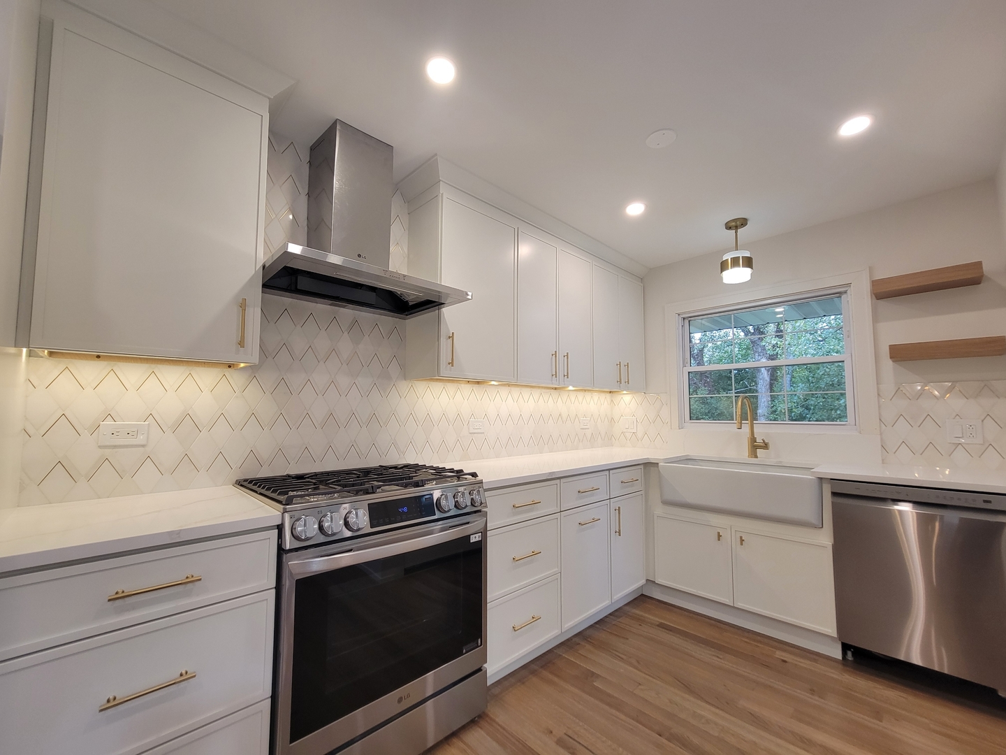 2S245 Mayfield Lane Glen Ellyn, IL 60137 - Photo 11 of 26 a kitchen with granite countertop a sink stainless steel appliances and cabinets