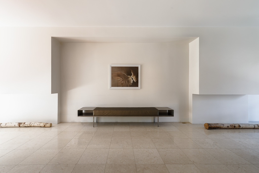 80 Appleton Street Boston, MA 02116 - Photo 3 of 30 a living room with furniture