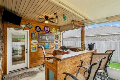 $295,000 | 712 Branch Crossing Drive, Covington, LA 70435