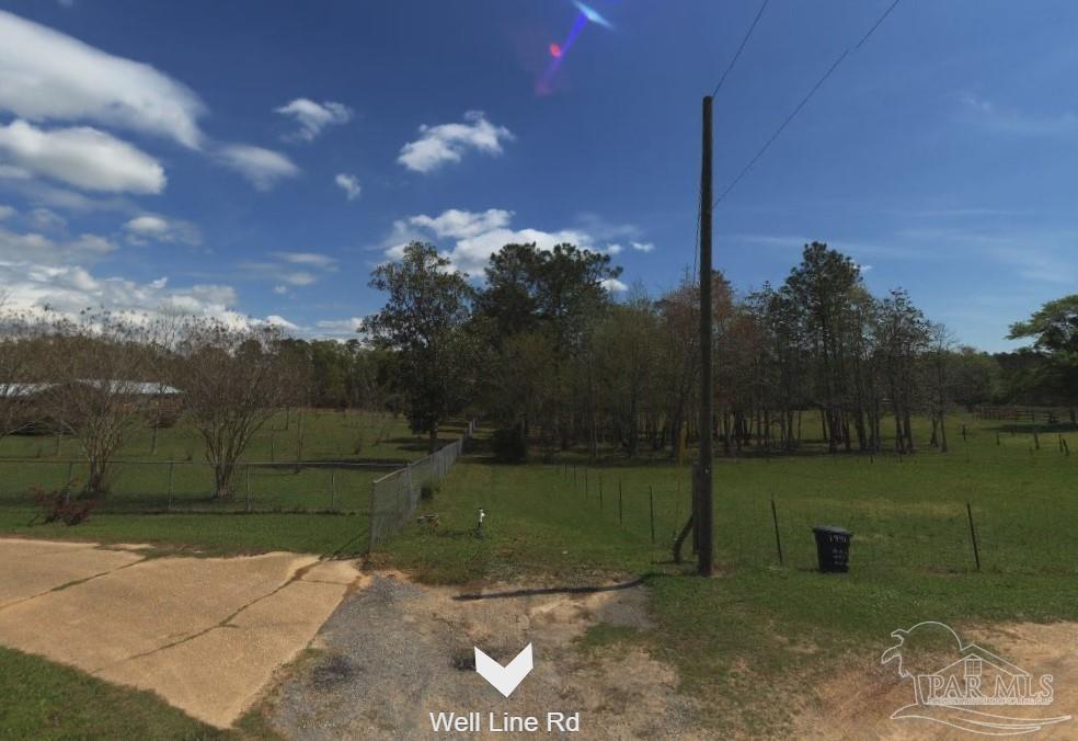 1000 Well Line Road Cantonment, FL 32533 - Photo 2 of 4