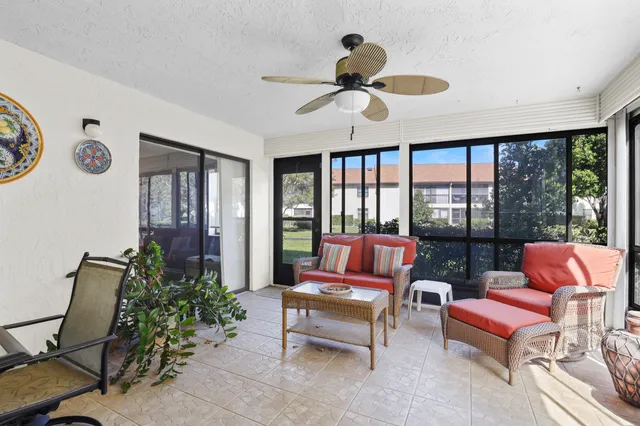 $2,100 | 3311 Perimeter Drive, Unit 3311, Greenacres, FL 33467