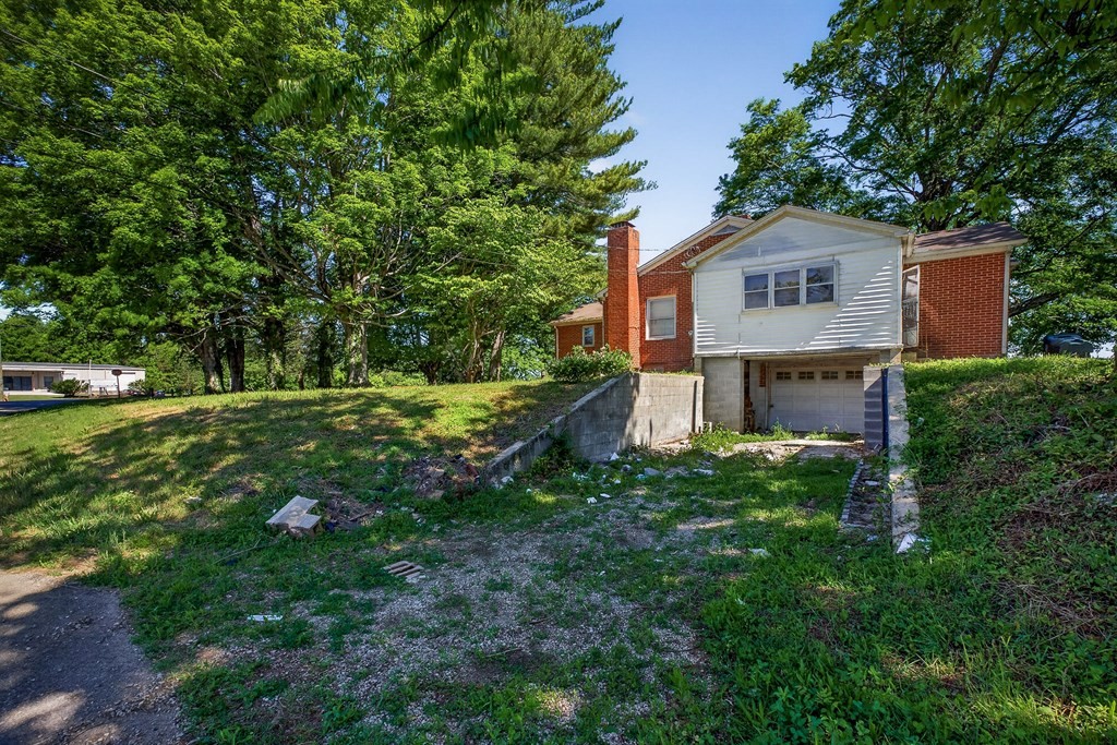 103 Jones Road Sparta, TN 38583 - Photo 16 of 35