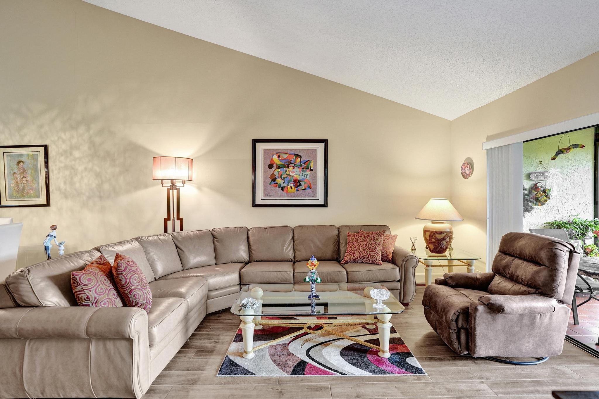 410 Buttonwood Place Boca Raton, FL 33431 - Photo 20 of 46 1000021743