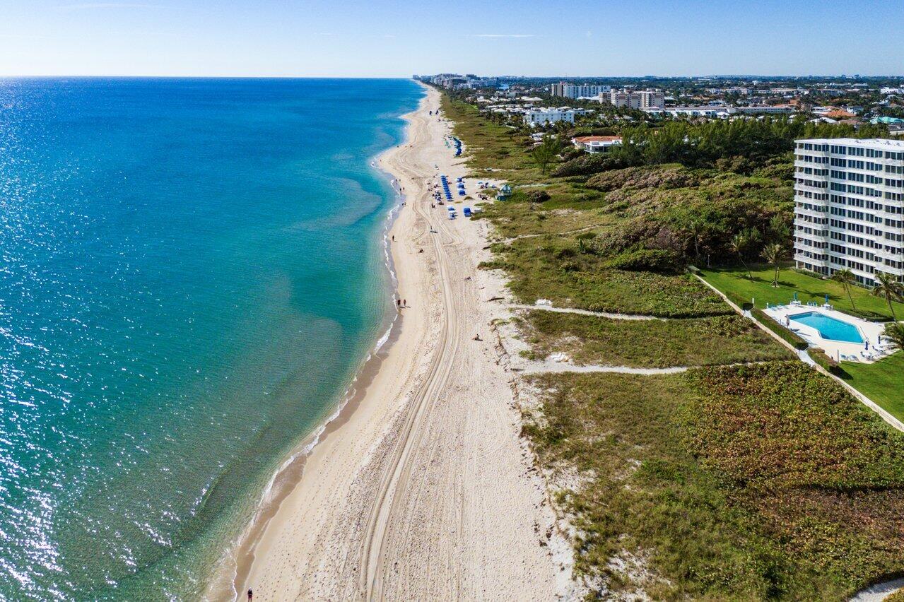 1213 South Ocean Boulevard, Unit 2B Delray Beach, FL 33483 - Photo 34 of 43 037-1213SouthOceanBoulevard-2B-DelrayBea