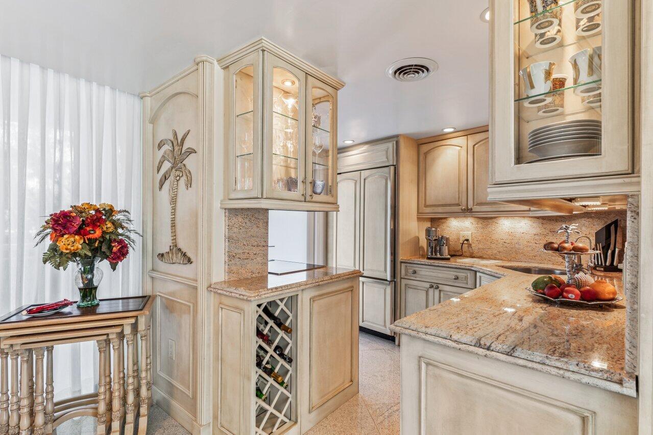 1213 South Ocean Boulevard, Unit 2B Delray Beach, FL 33483 - Photo 7 of 43 006-1213SouthOceanBoulevard-2B-DelrayBea