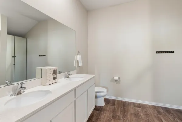 $299,900 | 131 Rains, Kyle, TX 78640