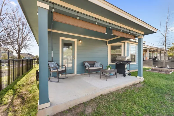 $299,900 | 131 Rains, Kyle, TX 78640