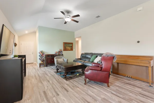 $299,900 | 131 Rains, Kyle, TX 78640
