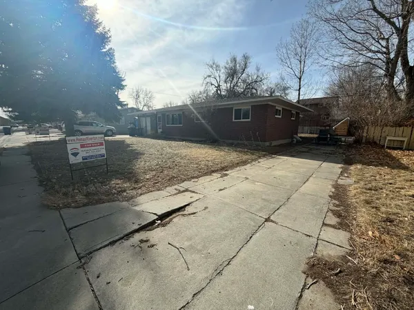 $259,000 | 944 Big Horn Drive, Riverton, WY 82501