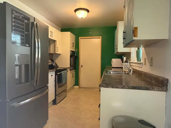 $259,000 | 944 Big Horn Drive, Riverton, WY 82501