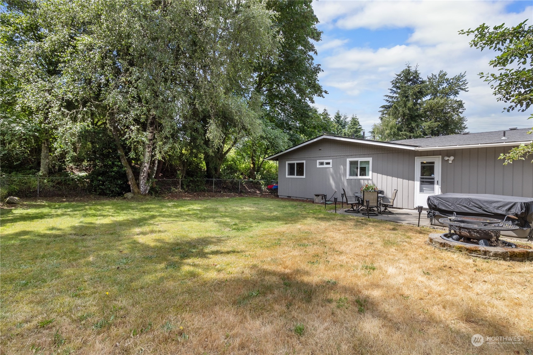 16205 Southeast Petrovitsky Road Renton, WA 98058 - Photo 19 of 21 Gallery Image 19