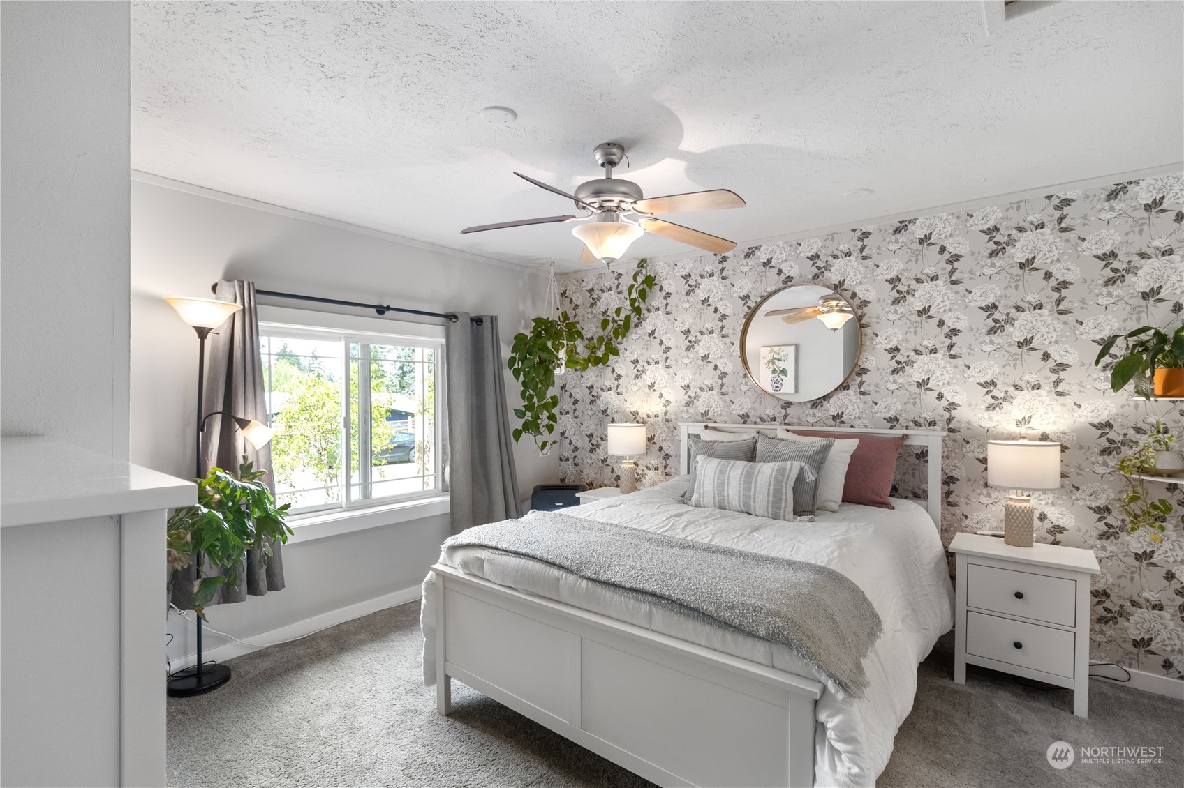 16205 Southeast Petrovitsky Road Renton, WA 98058 - Photo 9 of 21 Gallery Image 9