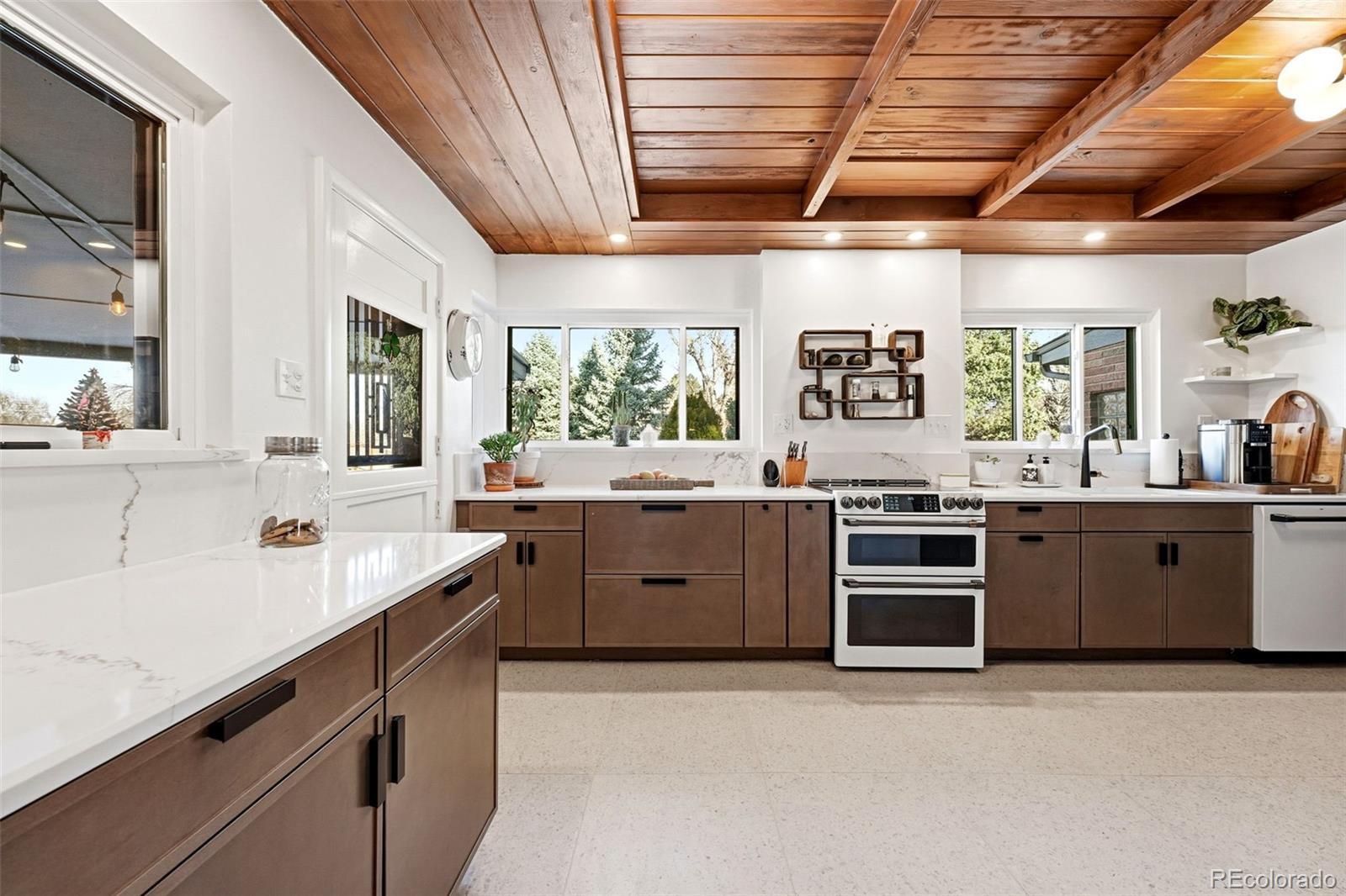 295 Oneida Street Denver, CO 80220 - Photo 11 of 50