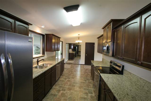 2318 South Bannen Road Spokane Valley, WA 99037 - Photo 2 of 9 Gallery Image 2