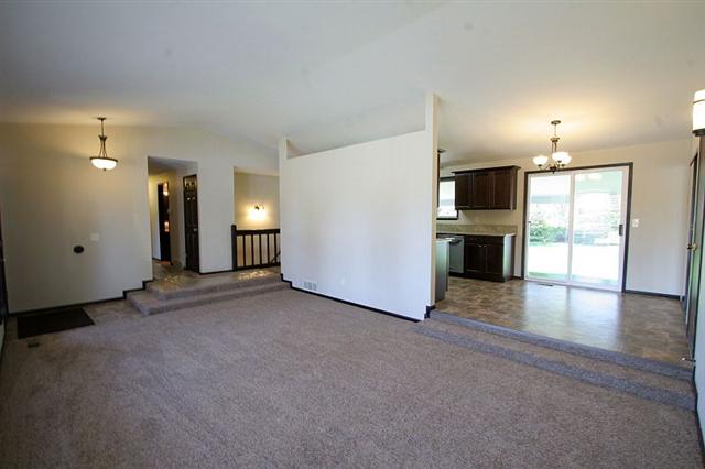 2318 South Bannen Road Spokane Valley, WA 99037 - Photo 3 of 9 Gallery Image 3