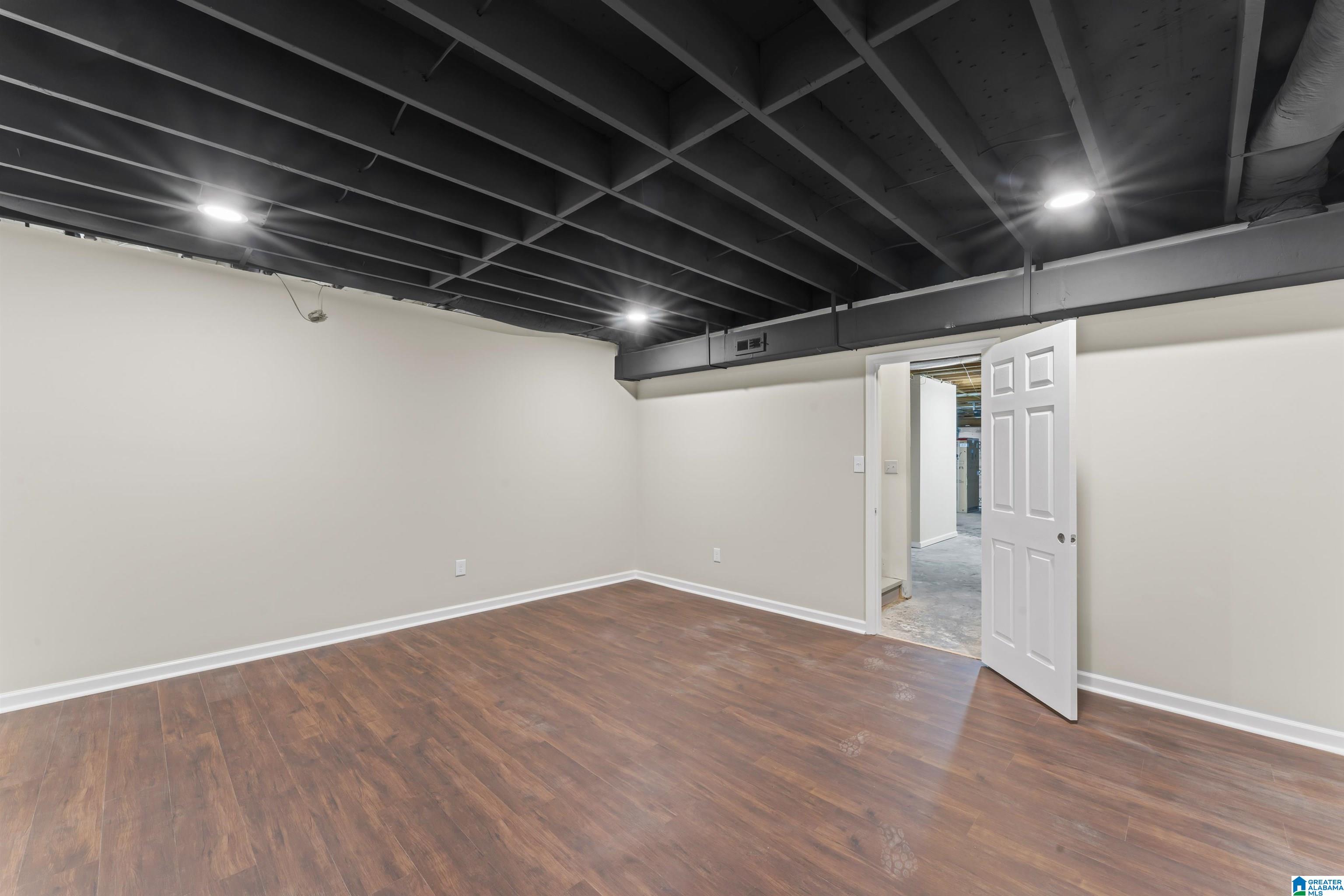 1010 Crest Road Leeds, AL 35094 - Photo 42 of 44 Gallery Image 42
