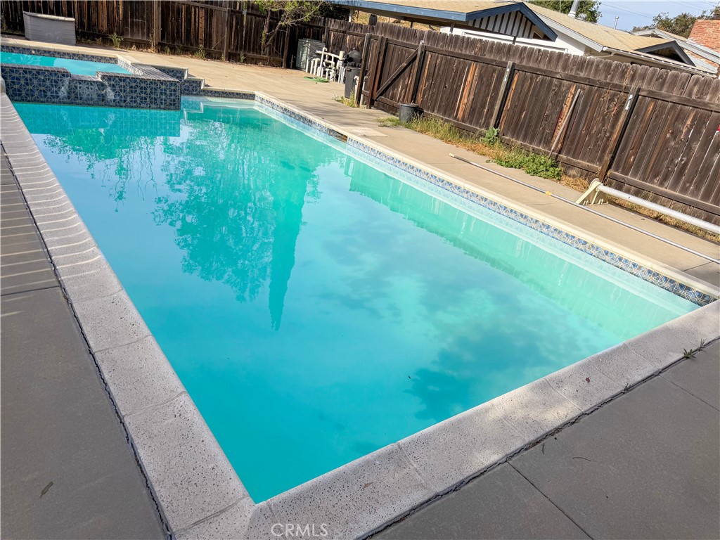 28492 Lilac Road Valley Center, CA 92082 - Photo 6 of 22