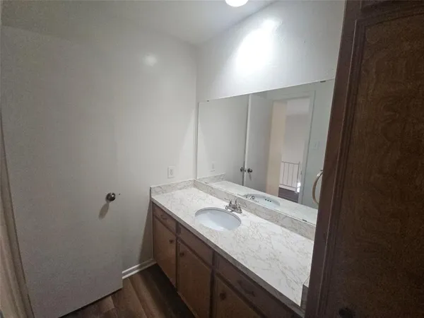 $1,800 | 2109 Fleur De Lis Court, Arlington, TX 76012