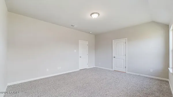 $273,500 | 339 White Pine Drive, Lafayette, LA 70501