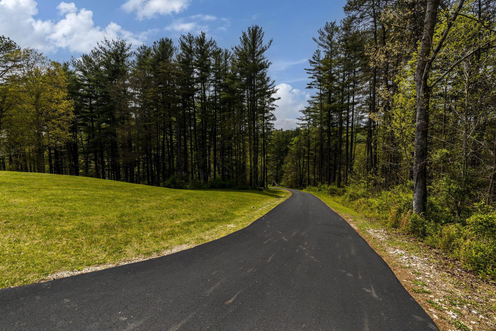 14810 Jack Run Road Rockbridge, OH 43149 - Photo 5 of 24 Drive