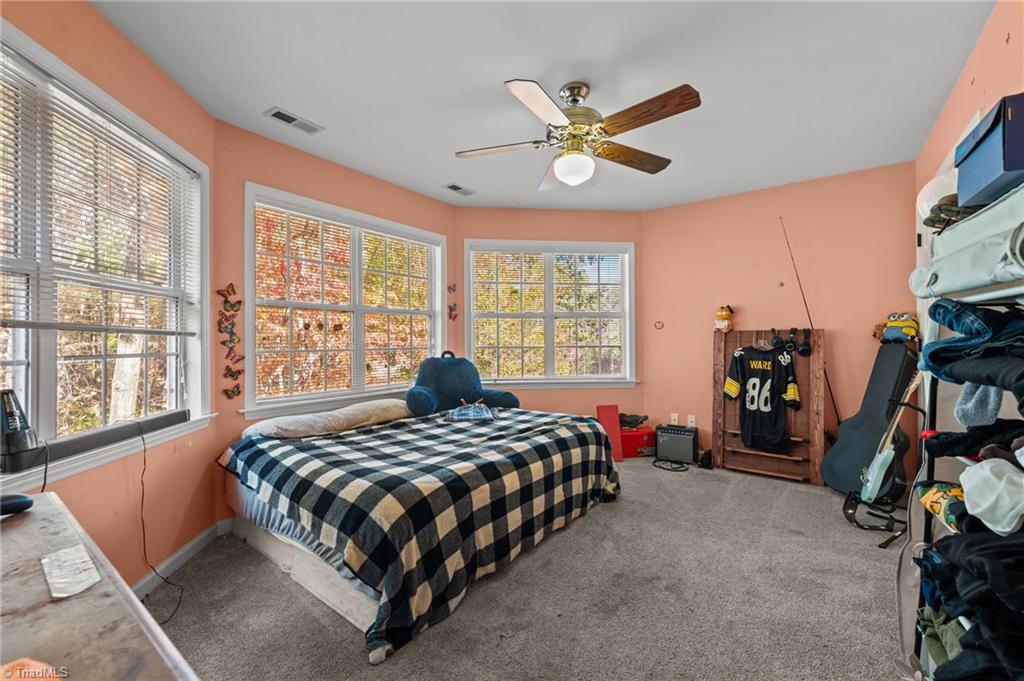 1040 Sycamore Street King, NC 27021 - Photo 21 of 46