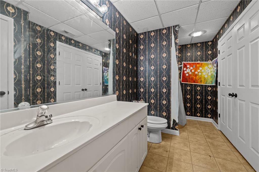 1040 Sycamore Street King, NC 27021 - Photo 30 of 46