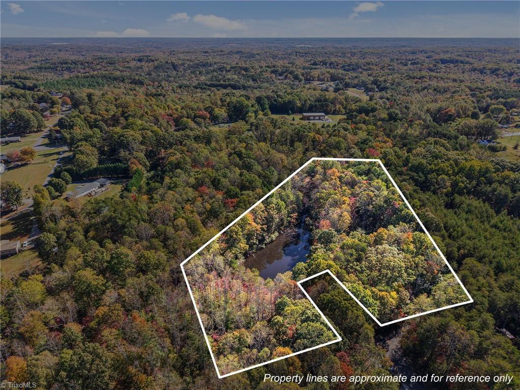 1040 Sycamore Street King, NC 27021 - Photo 43 of 46