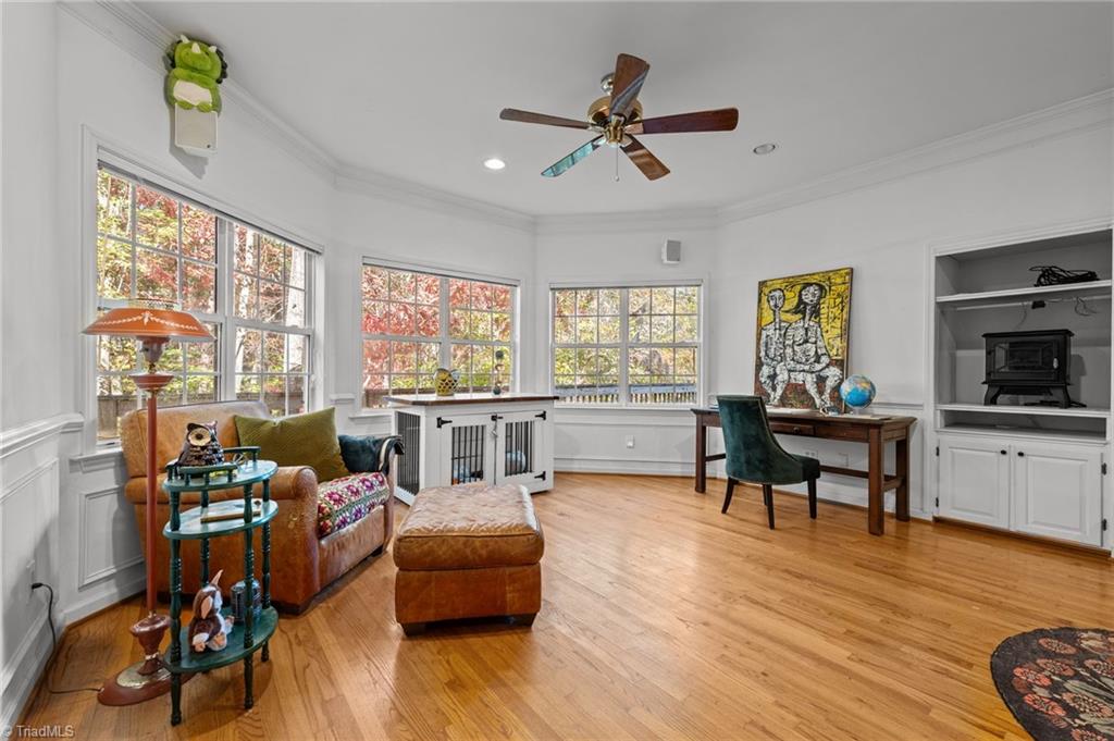 1040 Sycamore Street King, NC 27021 - Photo 6 of 46