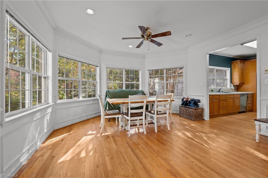 1040 Sycamore Street King, NC 27021 - Photo 10 of 46