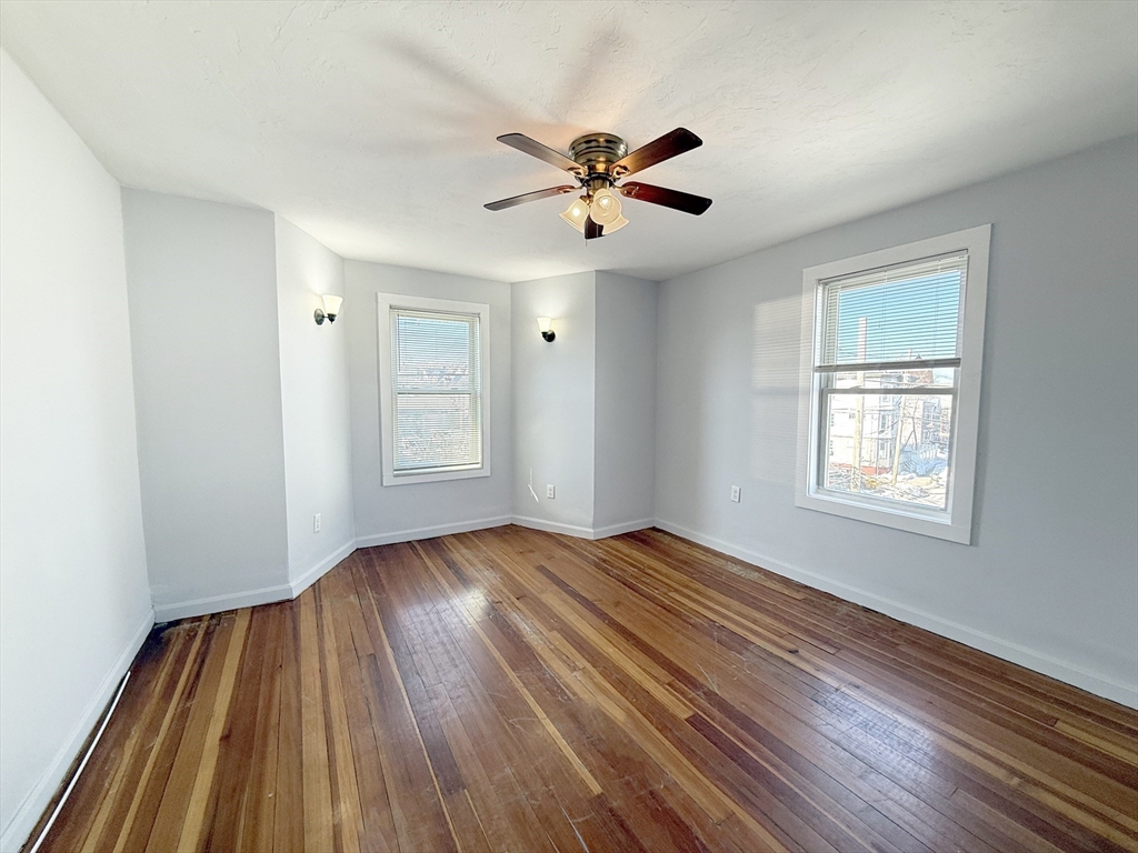 227 Chestnut Street, Unit 3 Lynn, MA 01902 - Photo 3 of 7