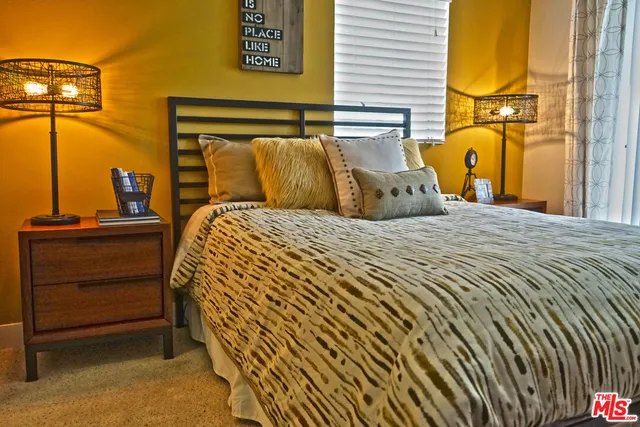 $3,068 | 151 East Holly Street, Unit 2407, Pasadena, CA 91103