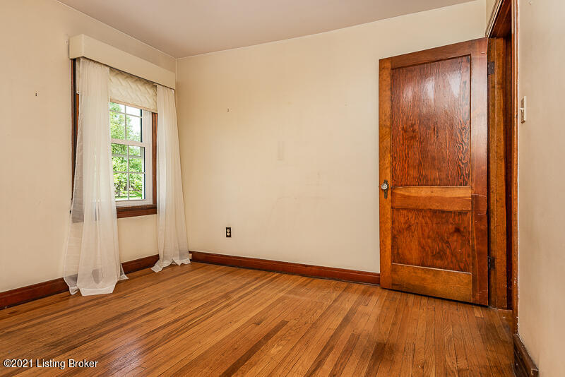 4213 Alton Road Louisville, KY 40207 - Photo 28 of 38 DSC_7130