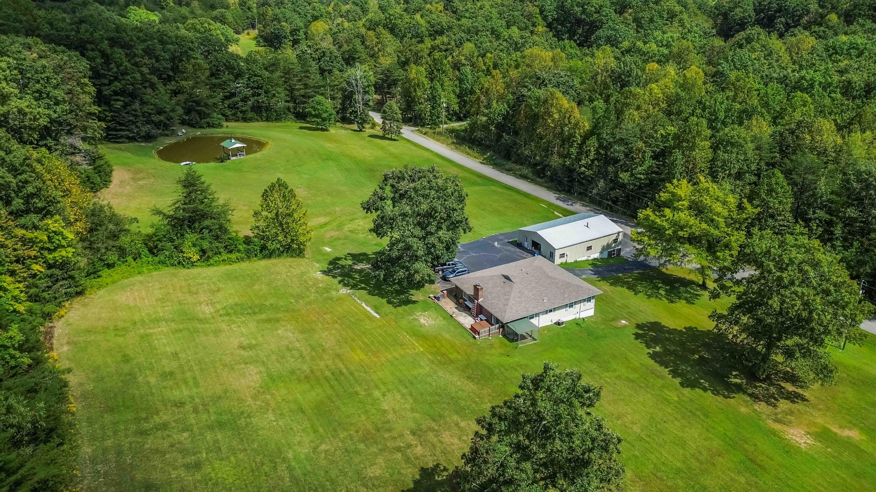 1450 Carter School Road Stanford, KY 40484 - Photo 57 of 59 055