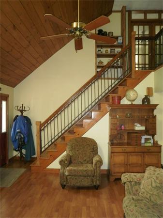 41 Montgomery Road Southampton, MA 01073 - Photo 12 of 28 Gallery Image 12