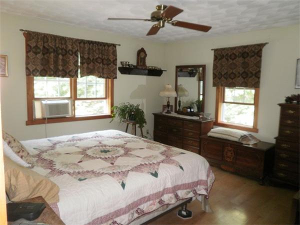 41 Montgomery Road Southampton, MA 01073 - Photo 22 of 28 Gallery Image 22