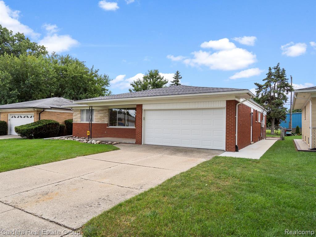 4352 Bernice Road Warren, MI 48091 - Photo 3 of 27