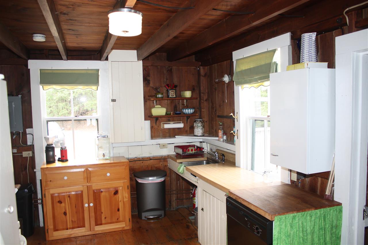 38 Hemlock Avenue Rindge, NH 03461 - Photo 2 of 25