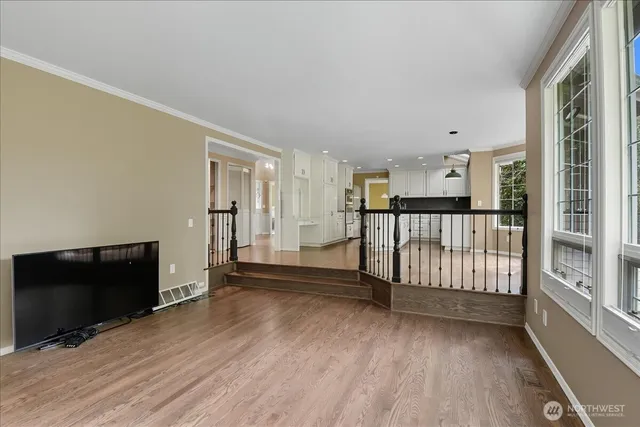 $4,585 | 22512 76th Avenue Southeast, Woodinville, WA 98072