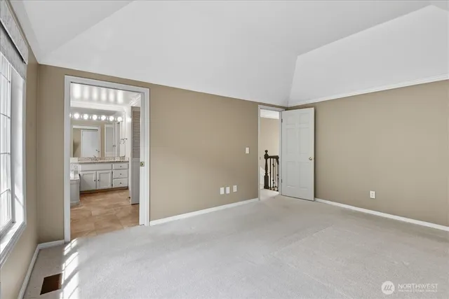 $4,585 | 22512 76th Avenue Southeast, Woodinville, WA 98072