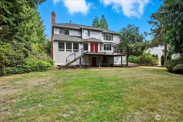 $4,585 | 22512 76th Avenue Southeast, Woodinville, WA 98072